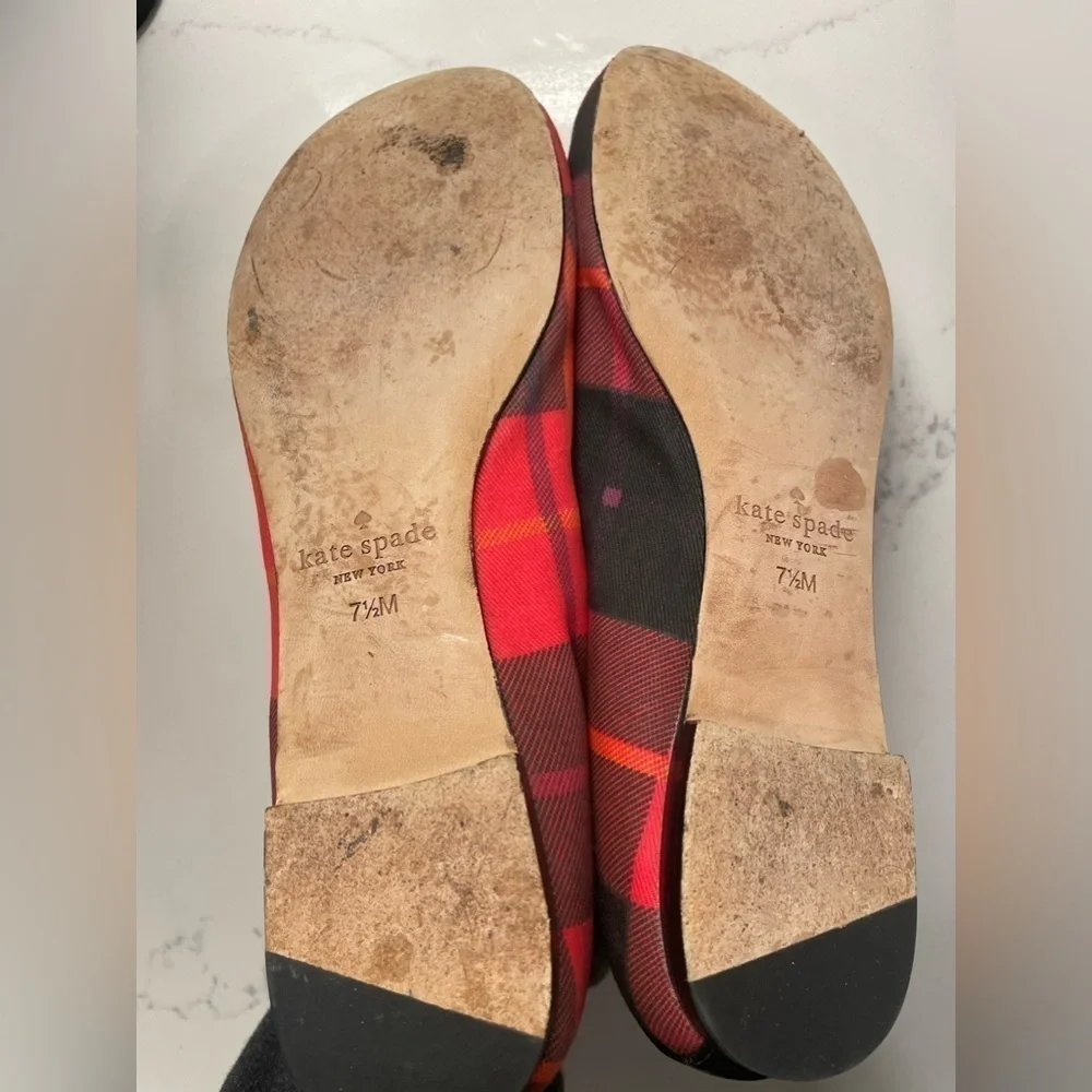 Kate Spade Scottish red plaid ballet flats w/gold charms. Gorgeous! Retail $228